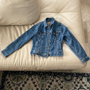 Levi Strauss jean jacket for girls.
